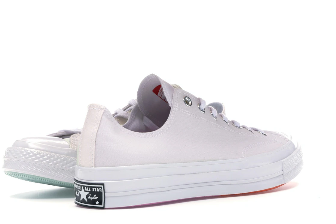 Vue 32 de Converse Chuck Taylor All Star 70 Ox Chinatown Market UV