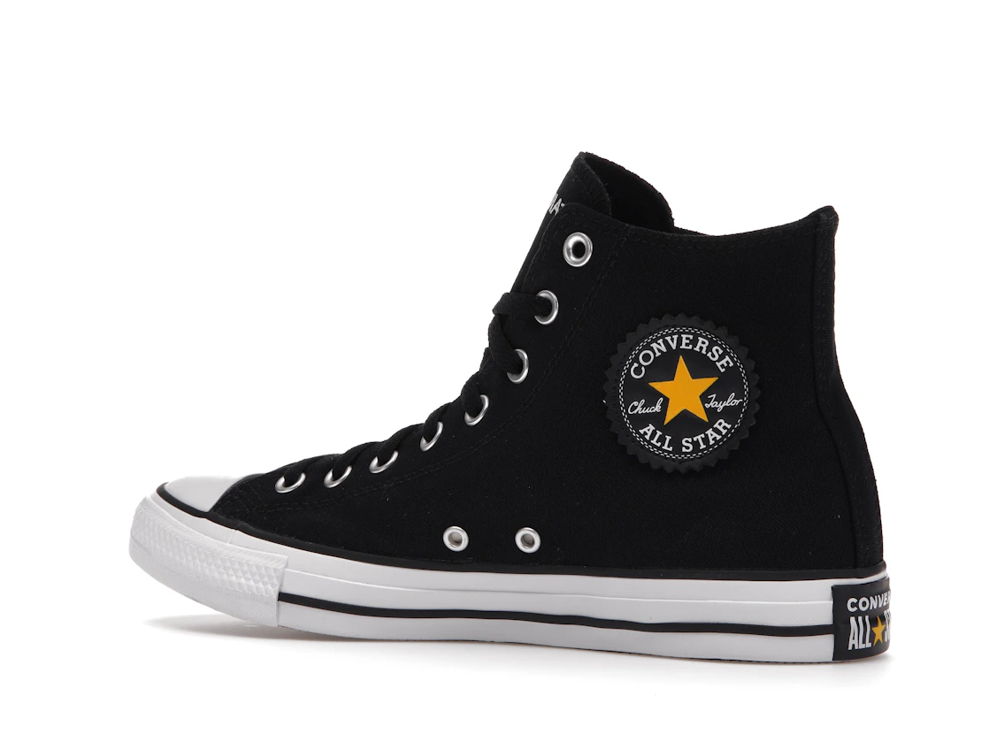 Vue 22 de Converse Chuck Taylor All Star Basquiat Pez Dispenser Dinosaur
