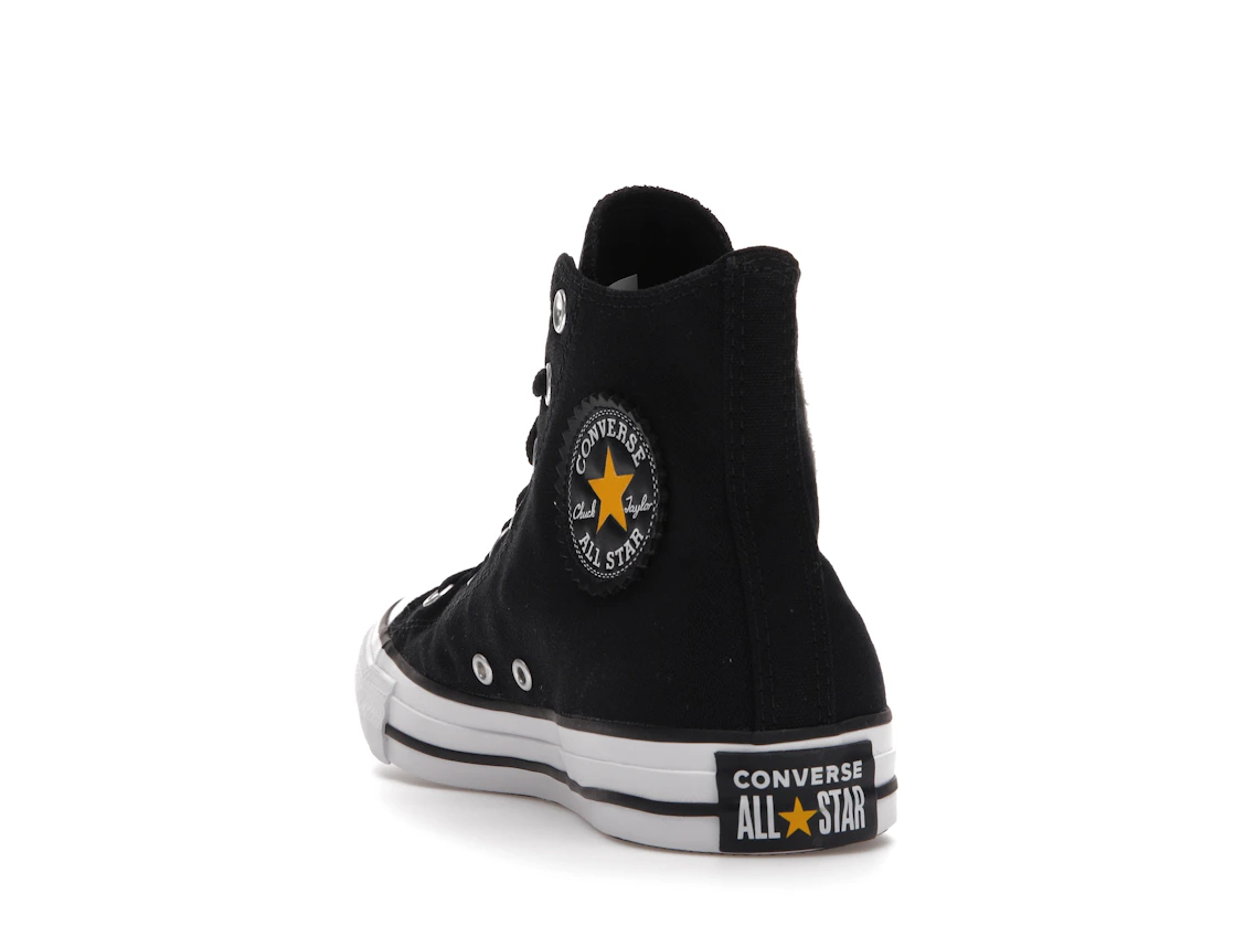Vue 26 de Converse Chuck Taylor All Star Basquiat Pez Dispenser Dinosaur