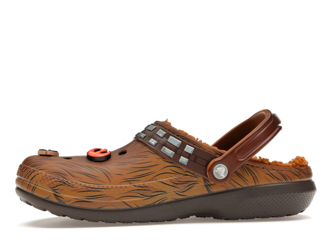 Vue 18 de Crocs Classic Lined Clog Star Wars Chewbacca