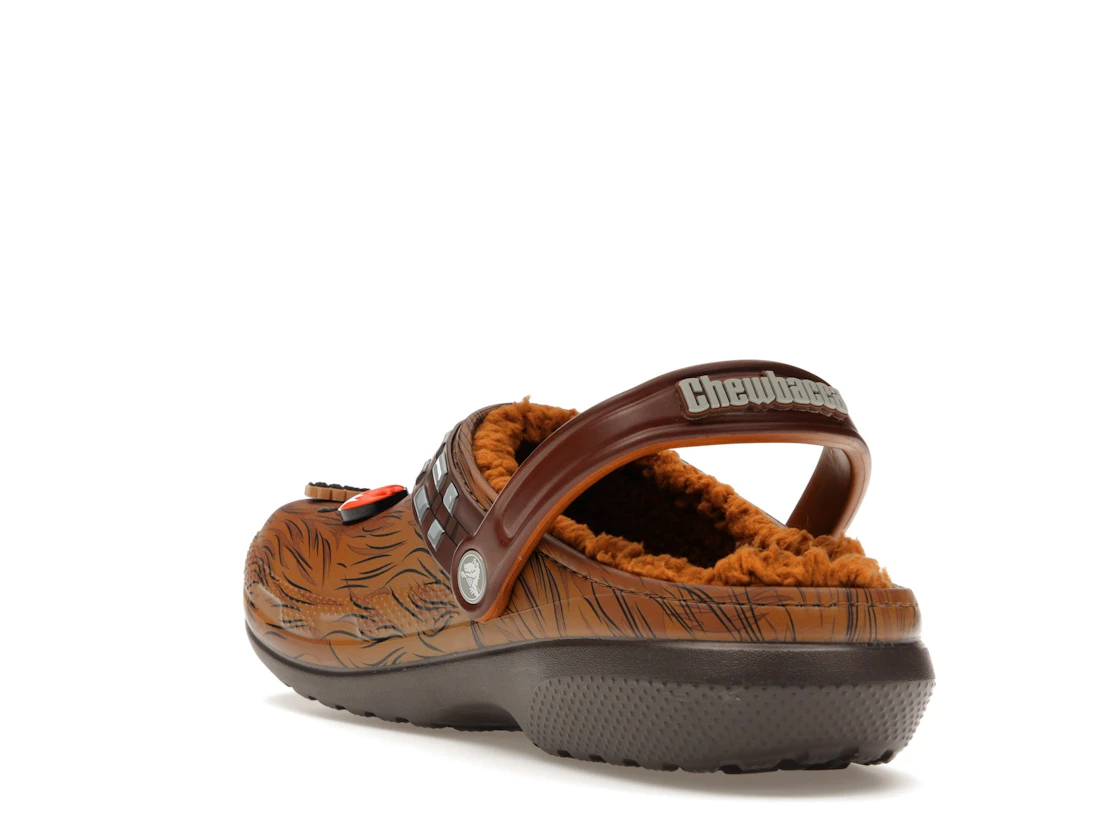 Vue 25 de Crocs Classic Lined Clog Star Wars Chewbacca