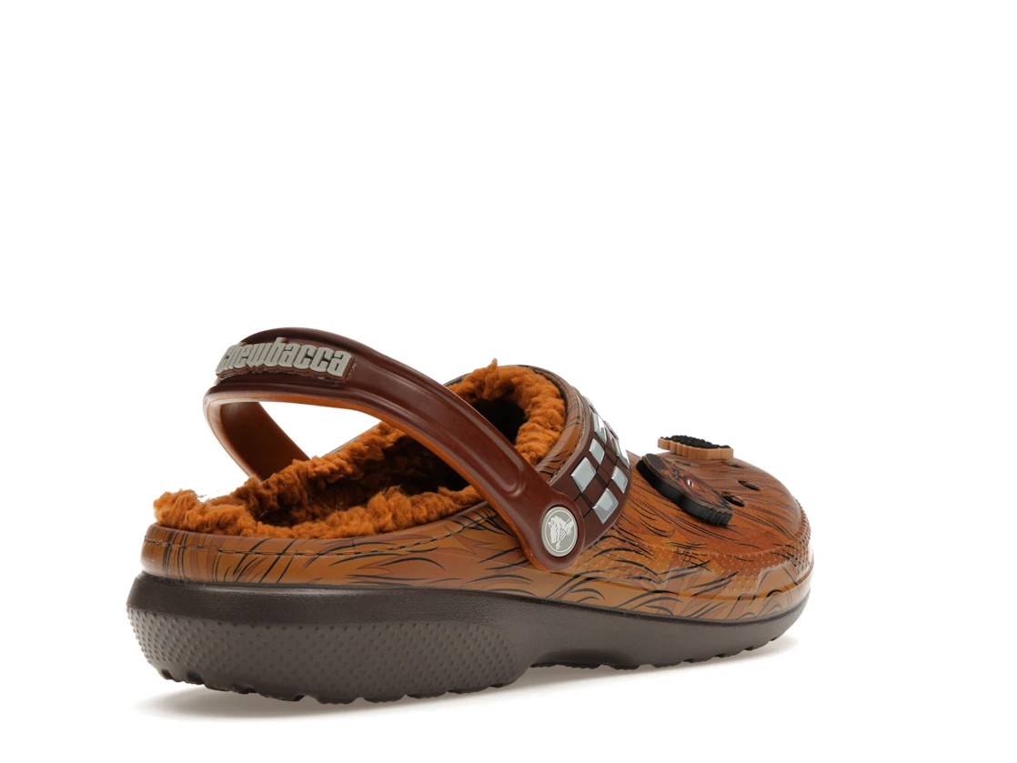 Vue 32 de Crocs Classic Lined Clog Star Wars Chewbacca
