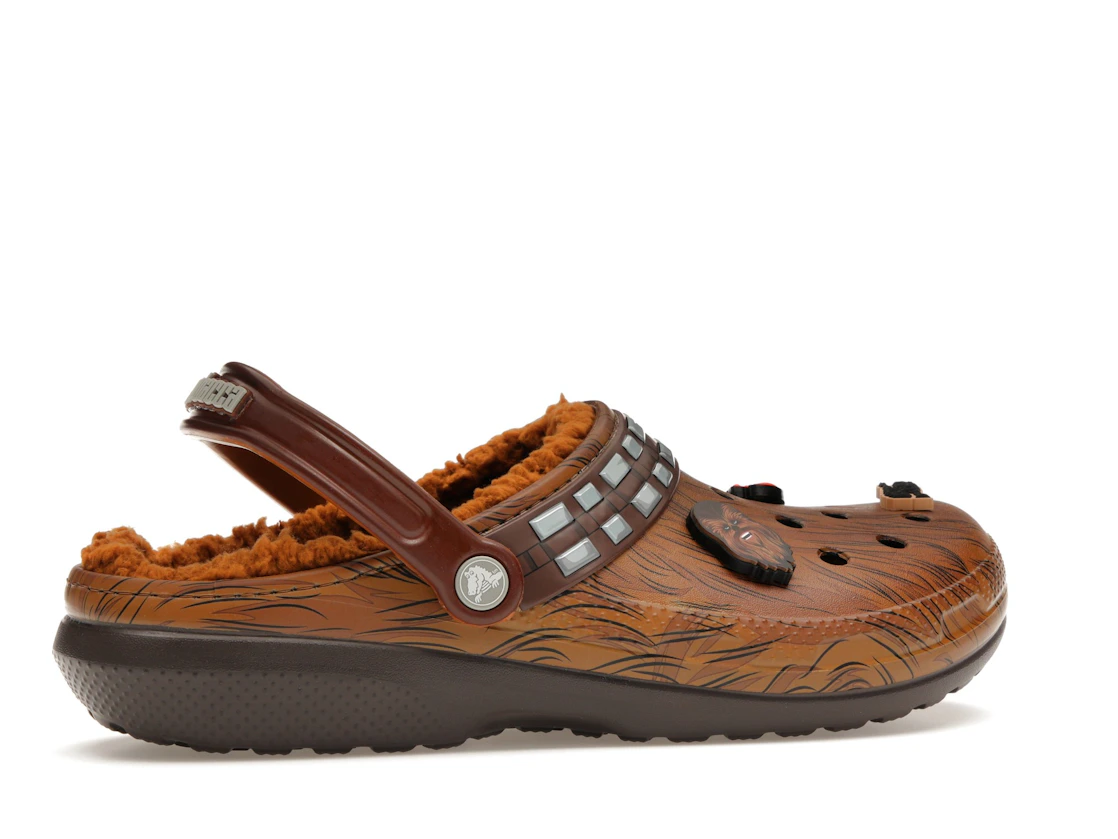 Vue 35 de Crocs Classic Lined Clog Star Wars Chewbacca