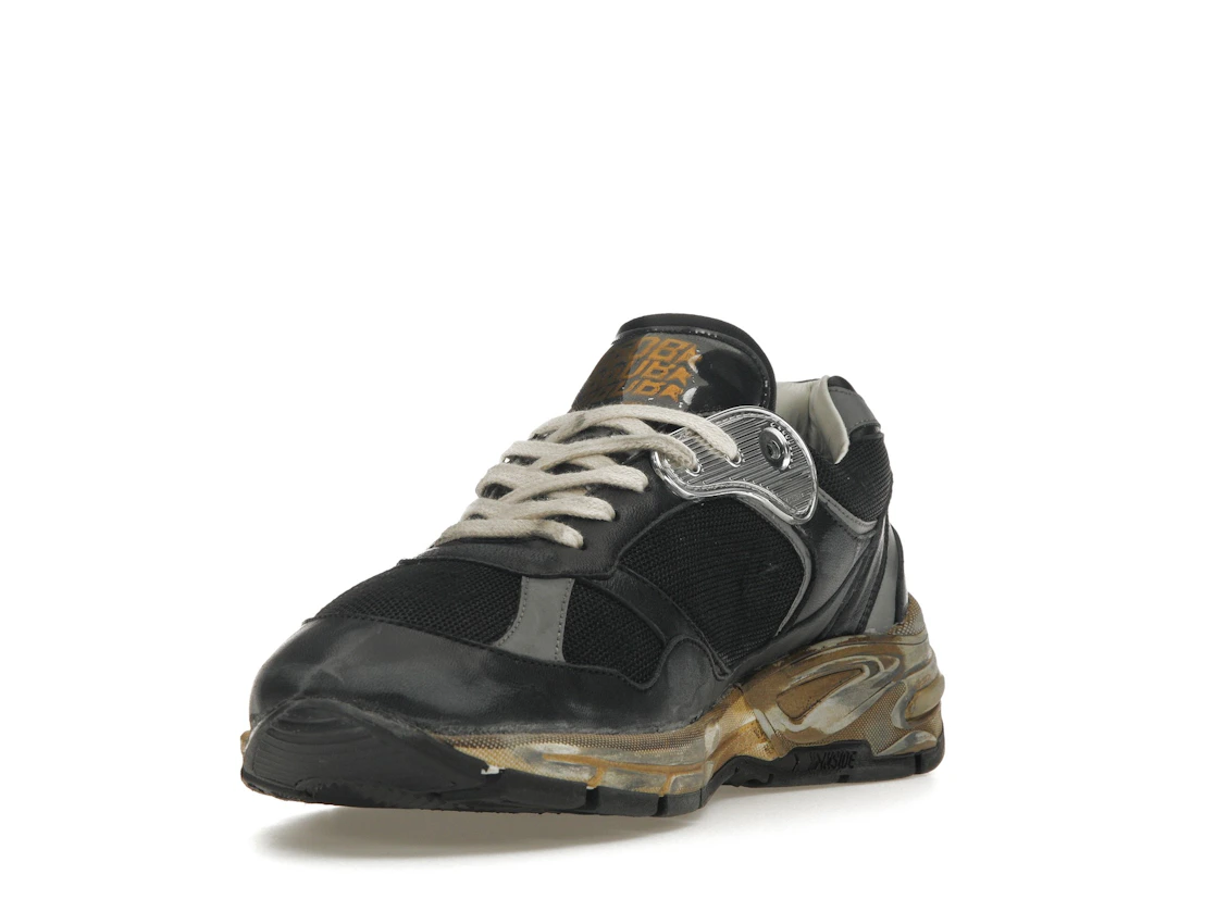 Vue 13 de Golden Goose Running Dad Black Grey