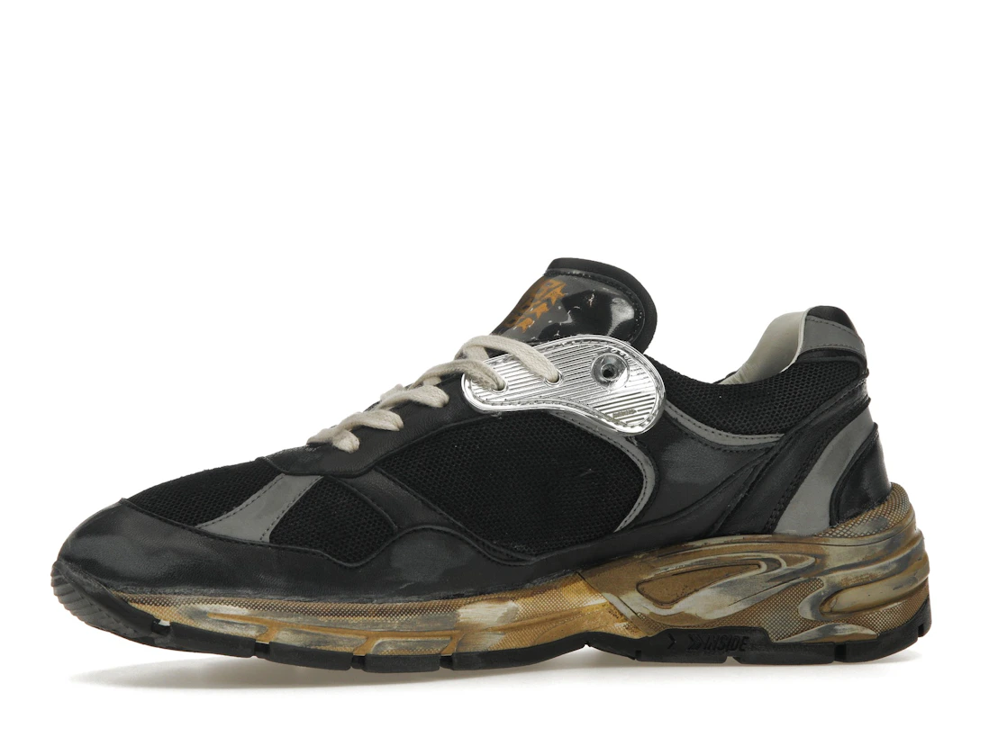 Vue 17 de Golden Goose Running Dad Black Grey