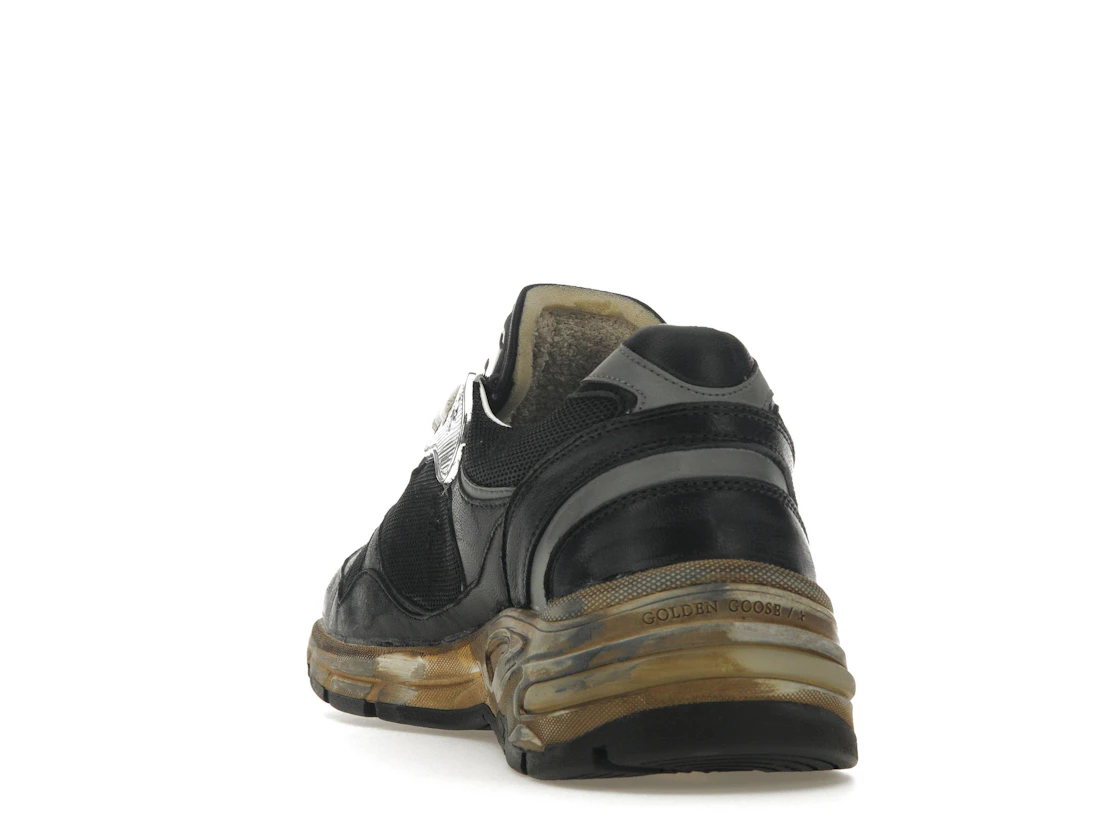 Vue 26 de Golden Goose Running Dad Black Grey