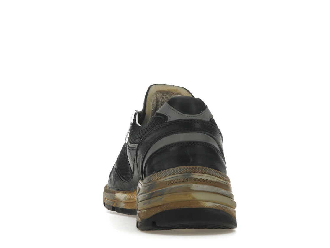 Vue 27 de Golden Goose Running Dad Black Grey
