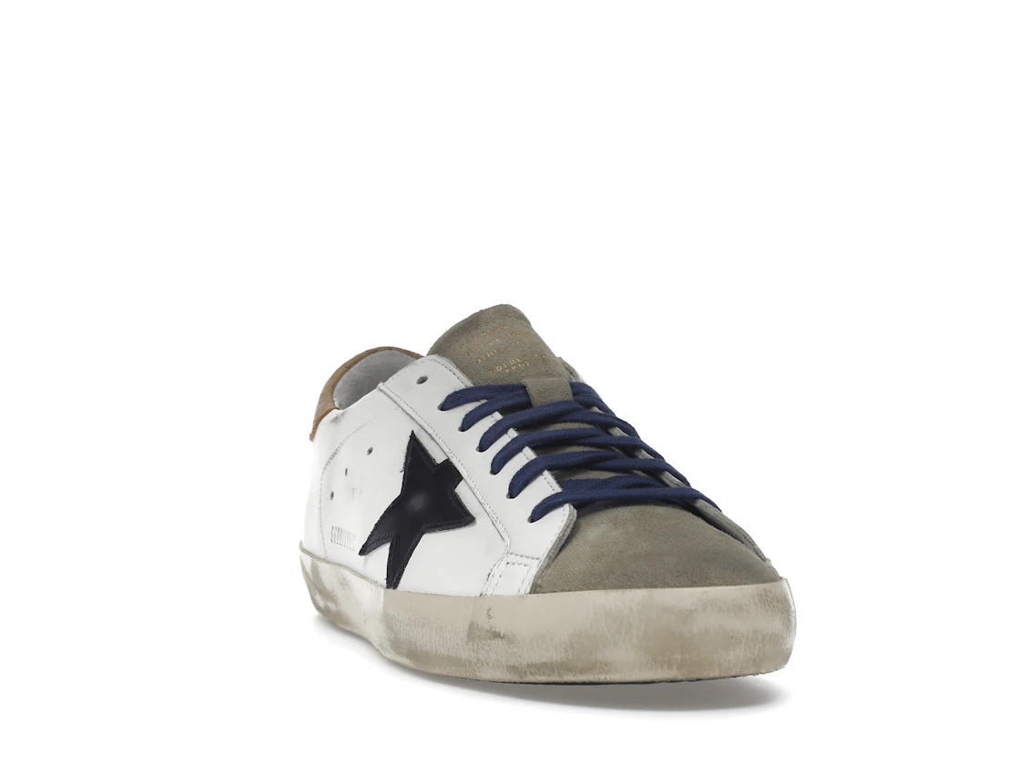 Vue 8 de Golden Goose Super-Star Suede Toe White Taupe Royal Blue Black