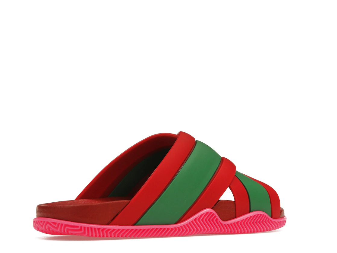 Vue 33 de Gucci Web Slide Pink Rubber 