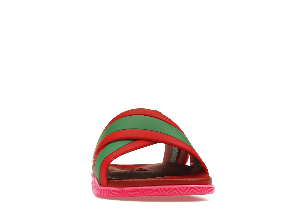 Vue 9 de Gucci Web Slide Pink Rubber 