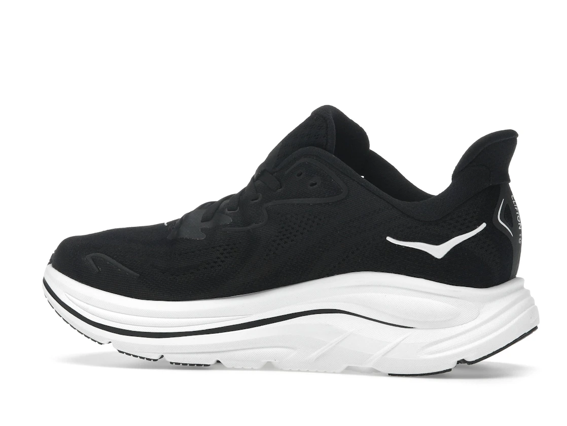 Vue 21 de Hoka One One Clifton 10 Black White