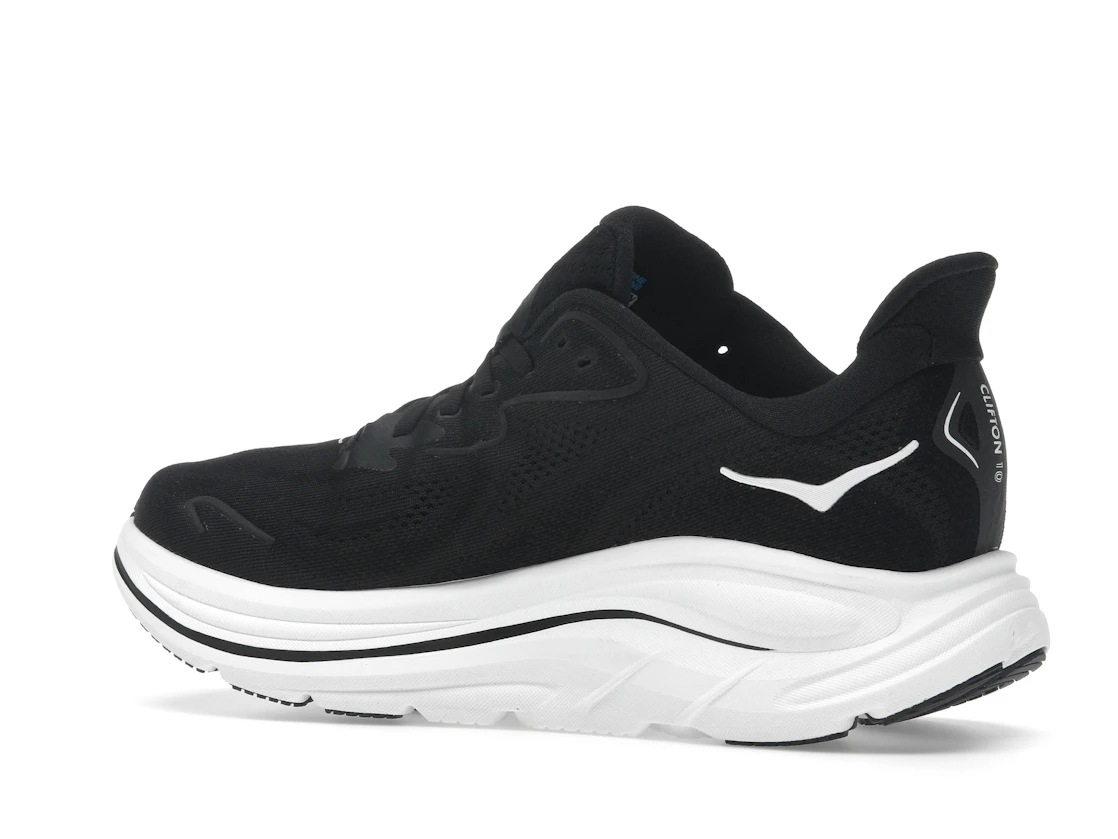 Vue 22 de Hoka One One Clifton 10 Black White