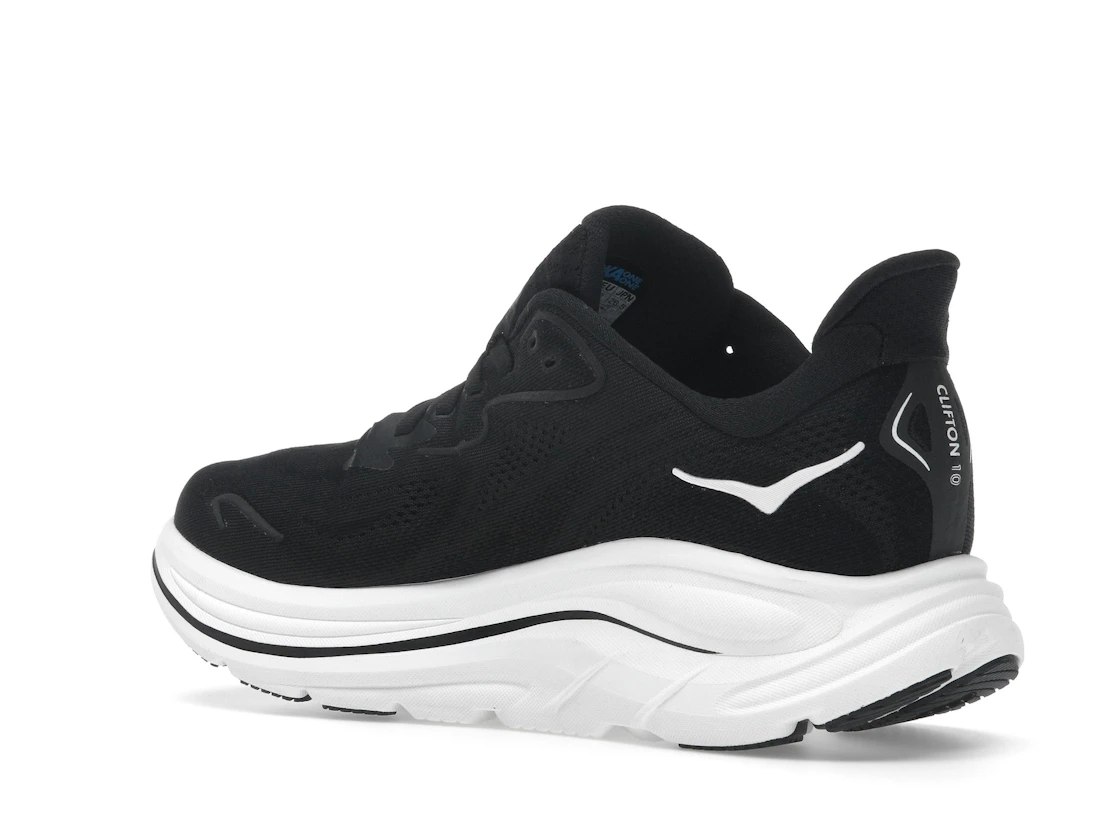 Vue 23 de Hoka One One Clifton 10 Black White