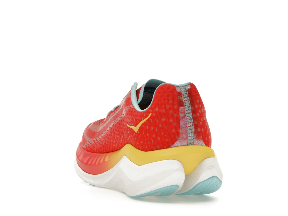 Vue 26 de Hoka One One Mach X Cerise Cloudless