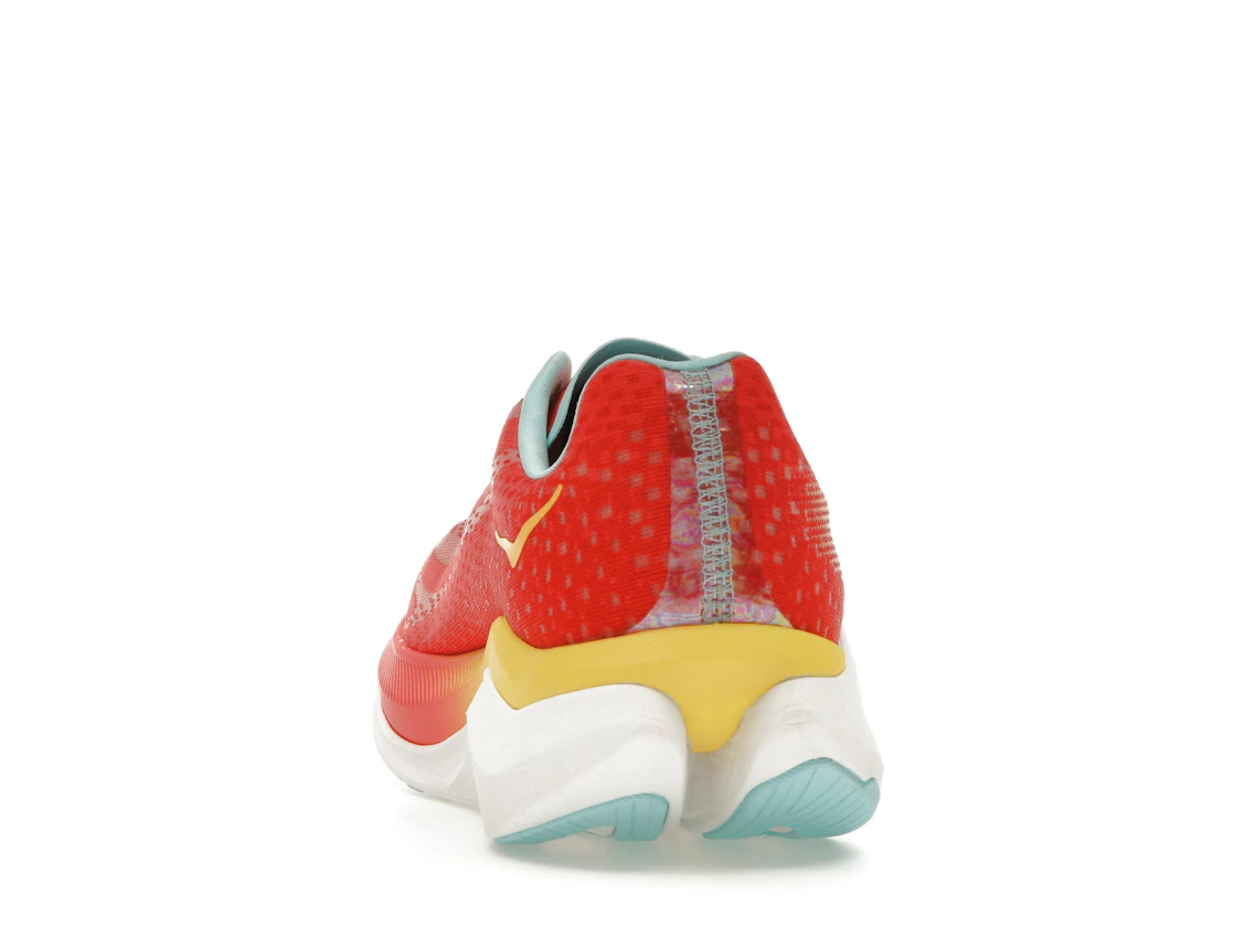 Vue 27 de Hoka One One Mach X Cerise Cloudless