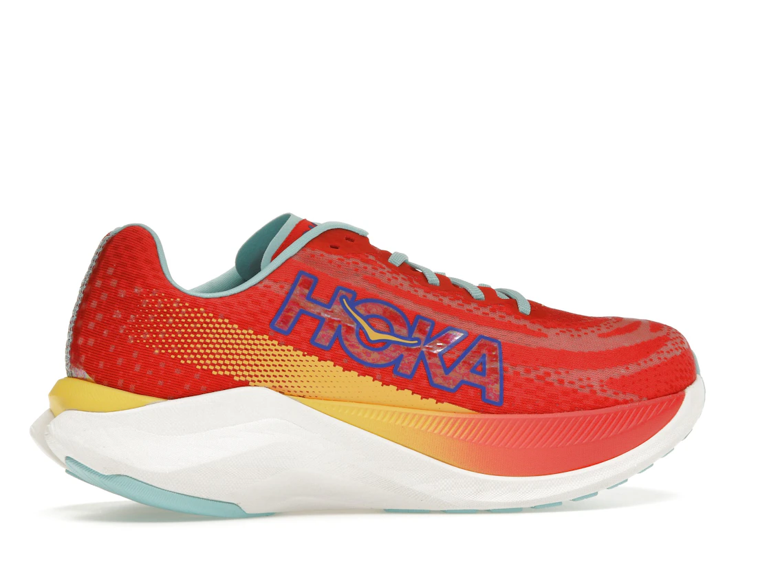 Vue 35 de Hoka One One Mach X Cerise Cloudless