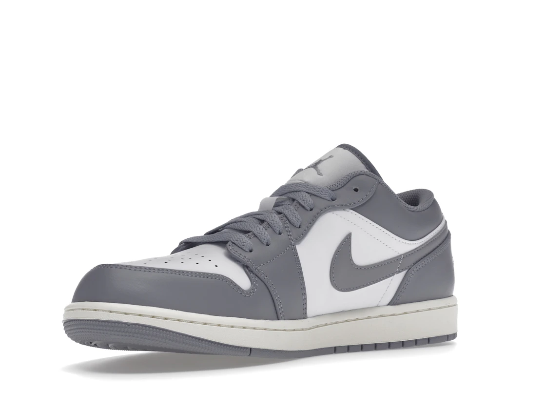 Vue 15 de Air Jordan 1 Low Vintage Stealth Grey