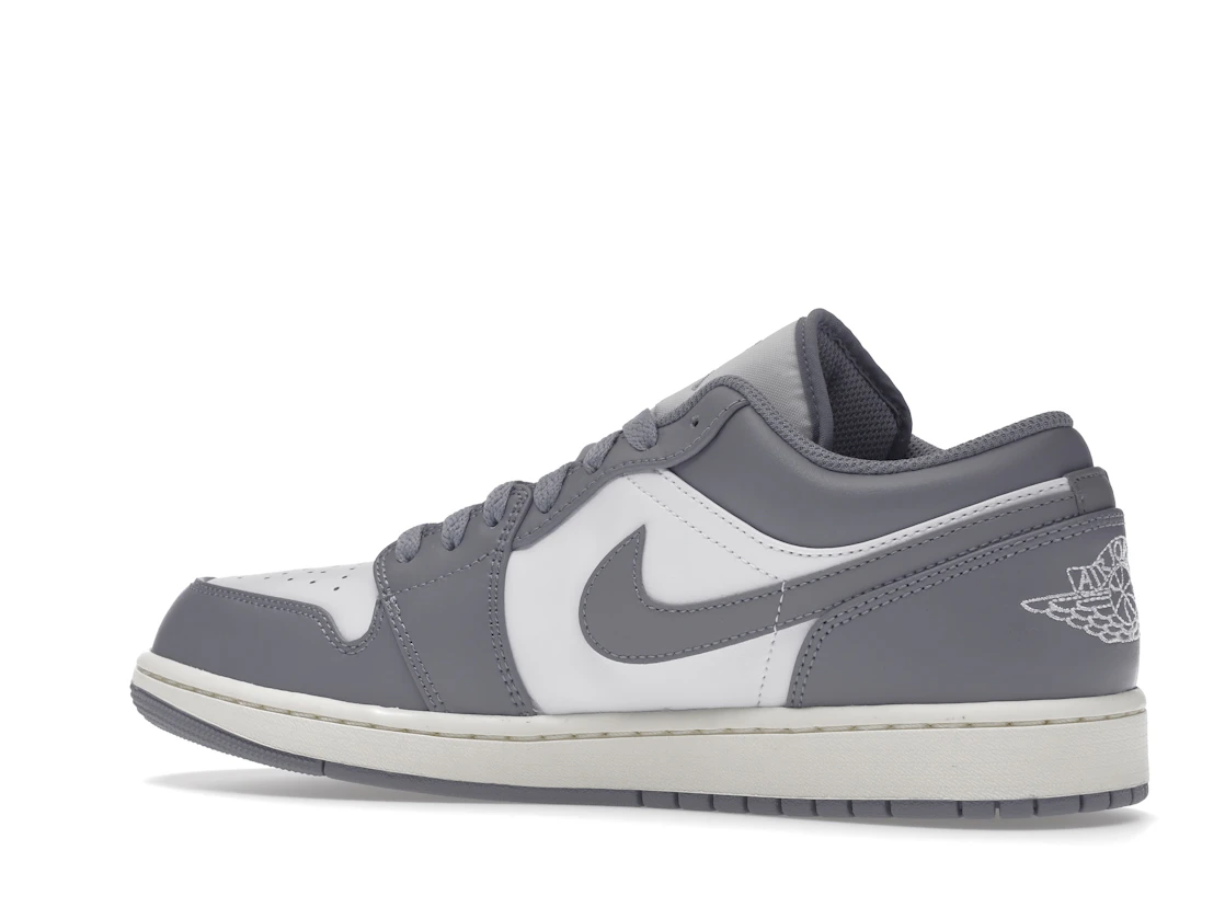 Vue 22 de Air Jordan 1 Low Vintage Stealth Grey