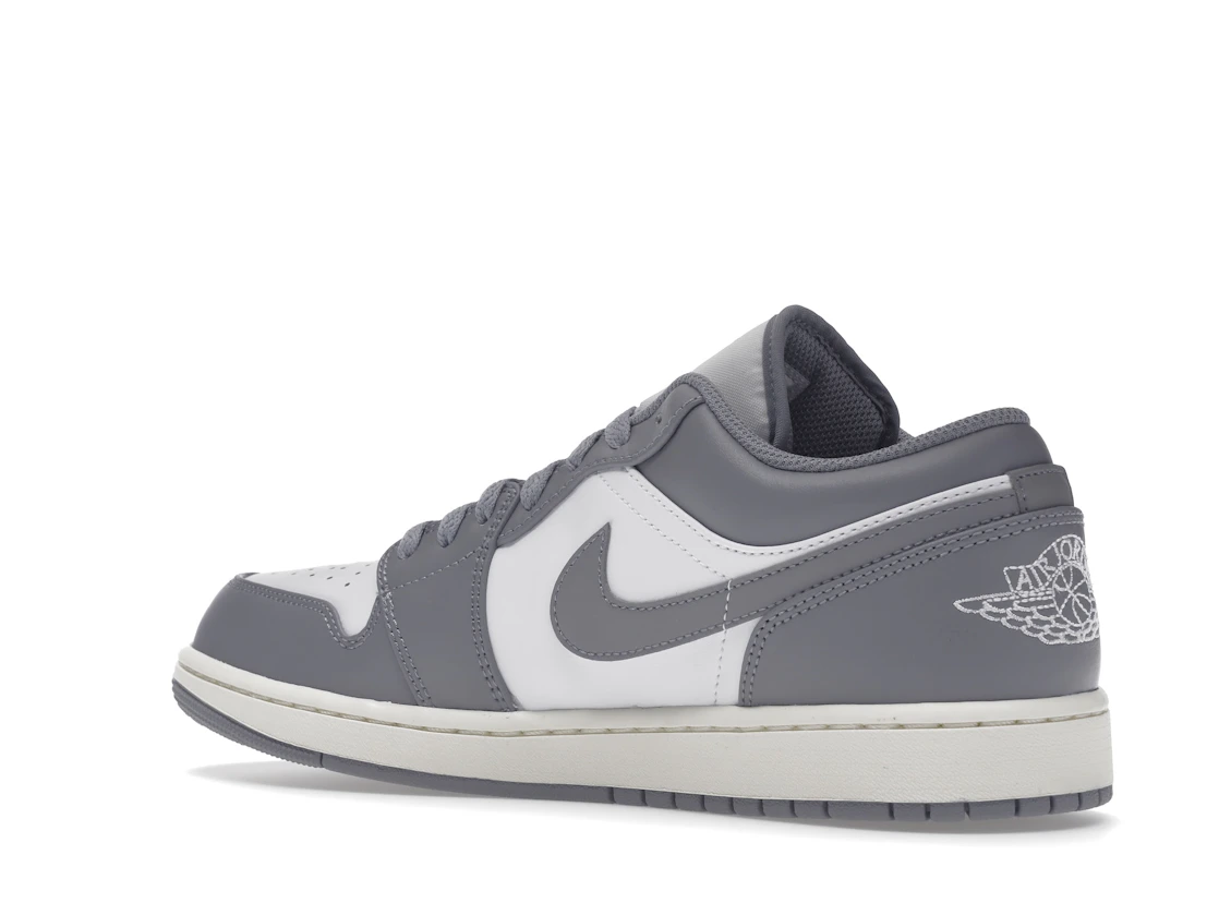 Vue 23 de Air Jordan 1 Low Vintage Stealth Grey