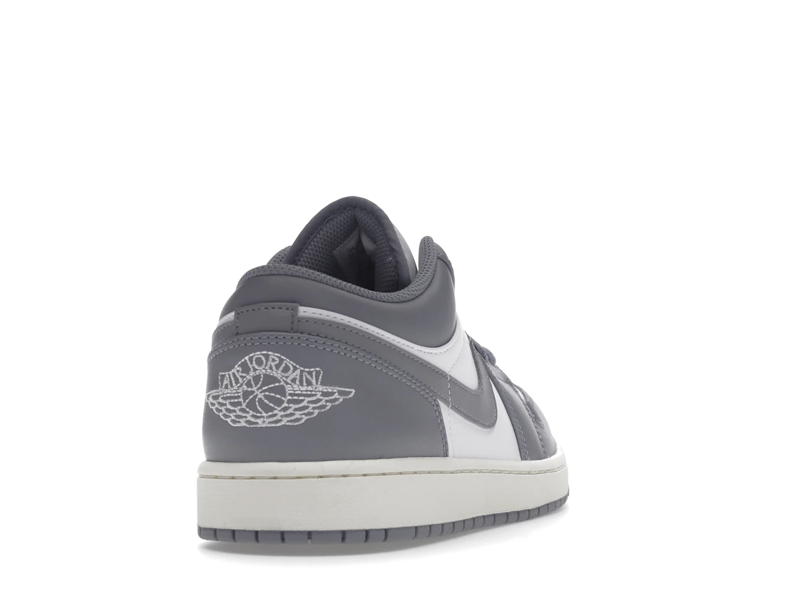 Vue 30 de Air Jordan 1 Low Vintage Stealth Grey