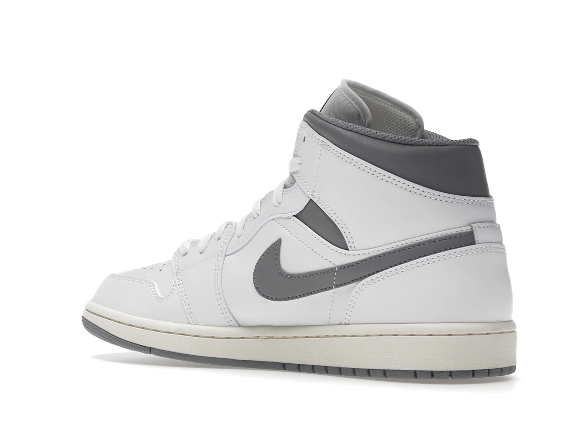 Vue 23 de Air Jordan 1 Mid Neutral Grey