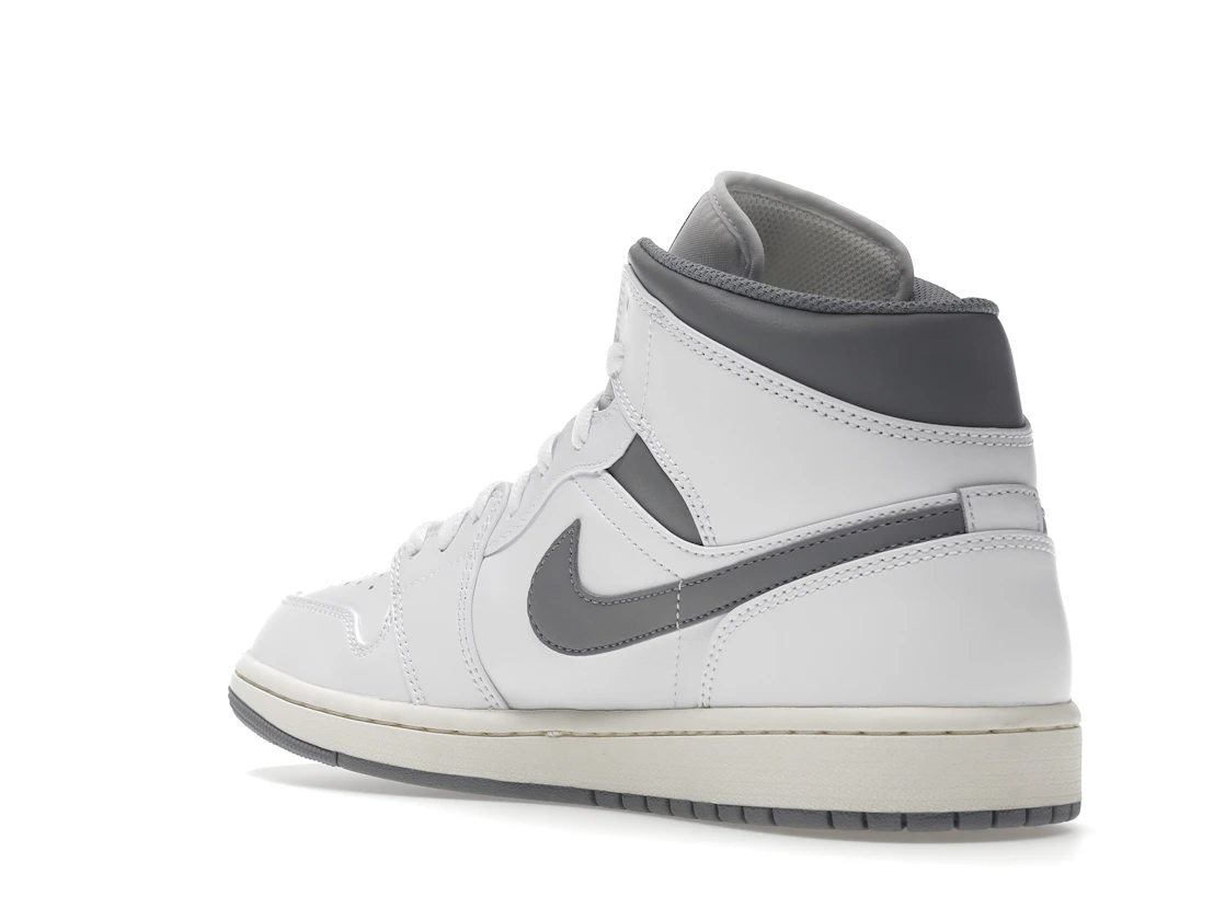 Vue 24 de Air Jordan 1 Mid Neutral Grey