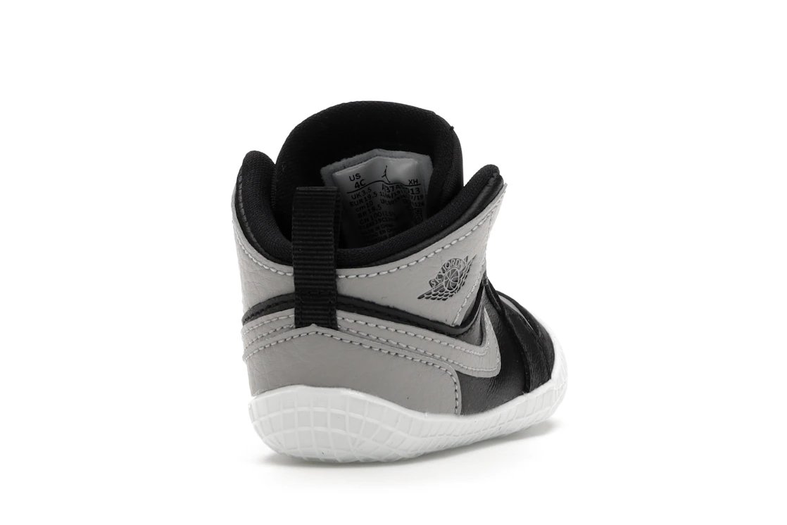 Vue 30 de Jordan 1 Crib Bootie Black Medium Grey (I)