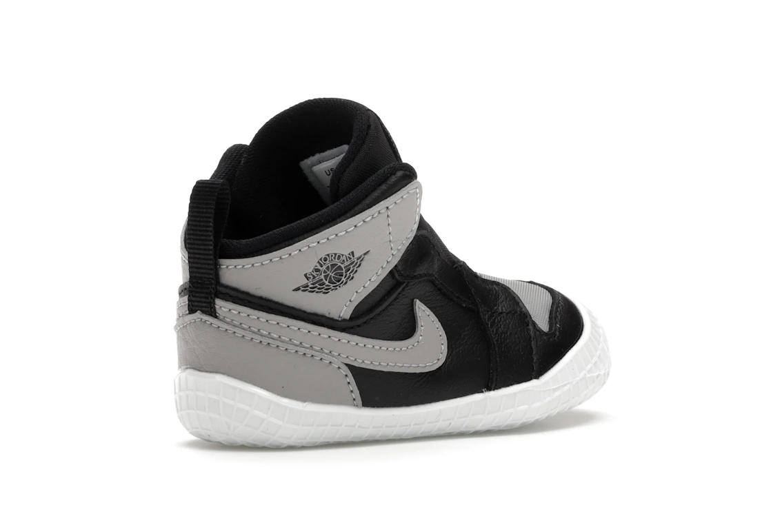Vue 33 de Jordan 1 Crib Bootie Black Medium Grey (I)