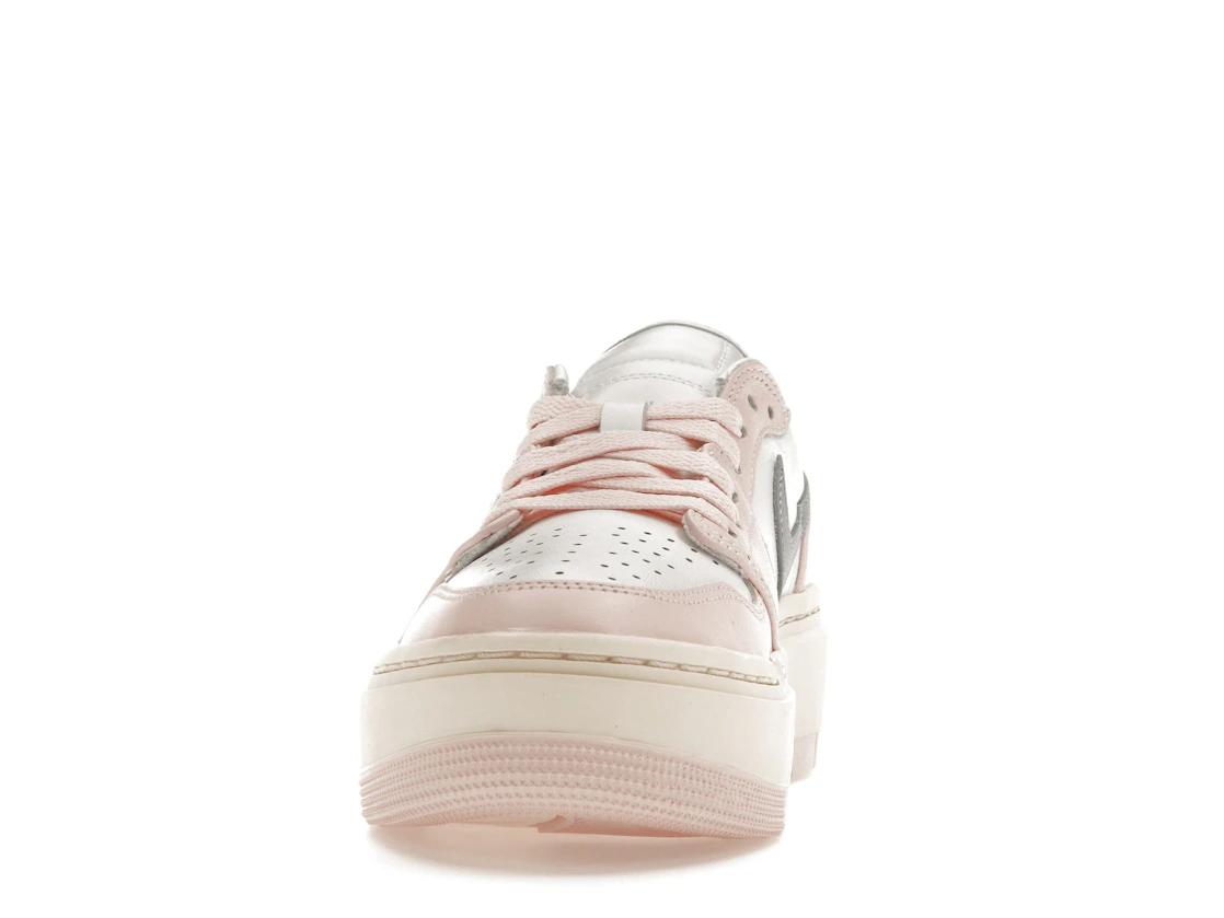Vue 11 de Jordan 1 Elevate Low Atmosphere 