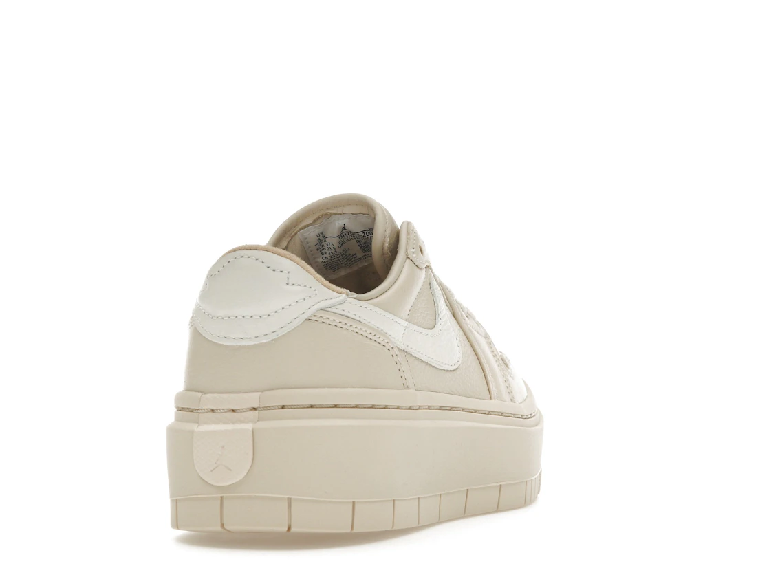 Vue 30 de Jordan 1 Elevate Low Legend Light Brown 