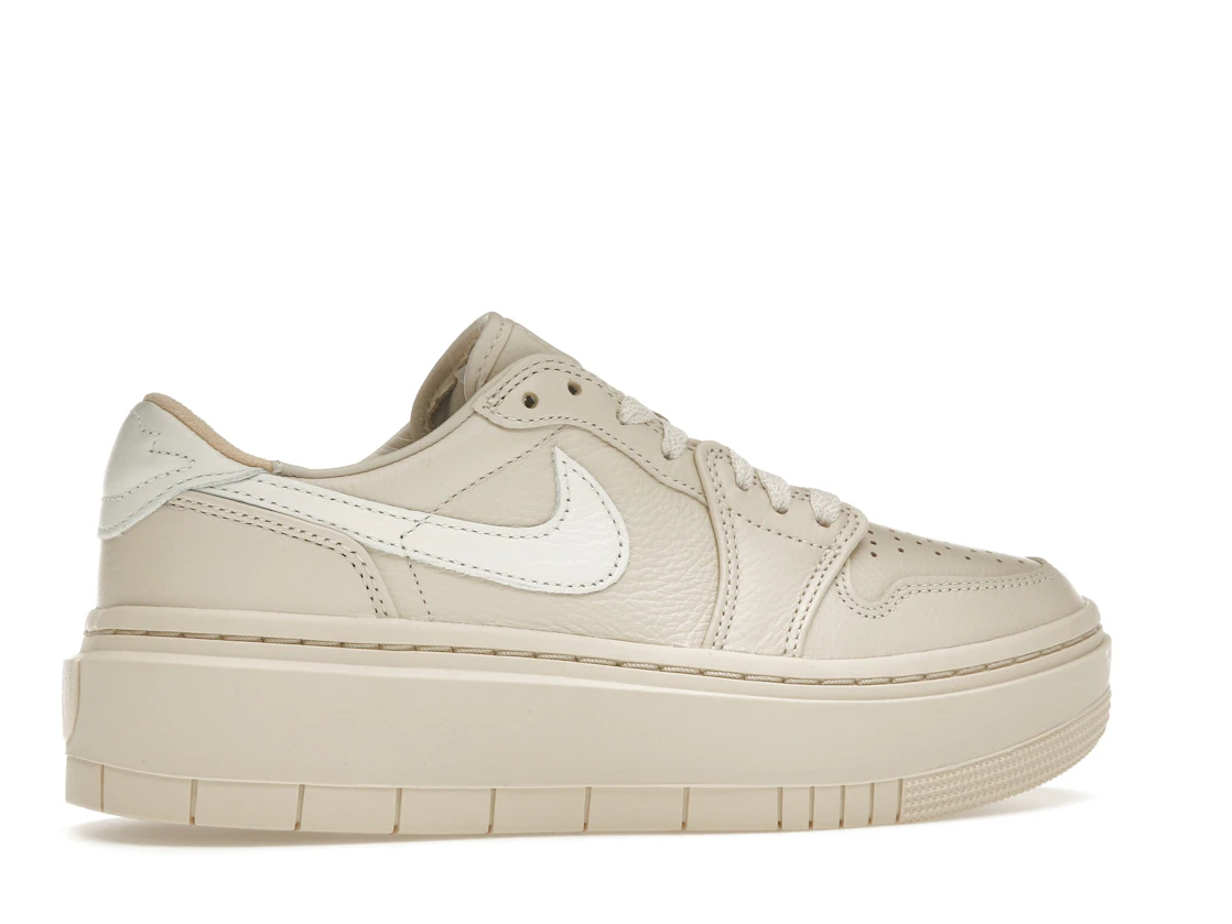 Vue 35 de Jordan 1 Elevate Low Legend Light Brown 