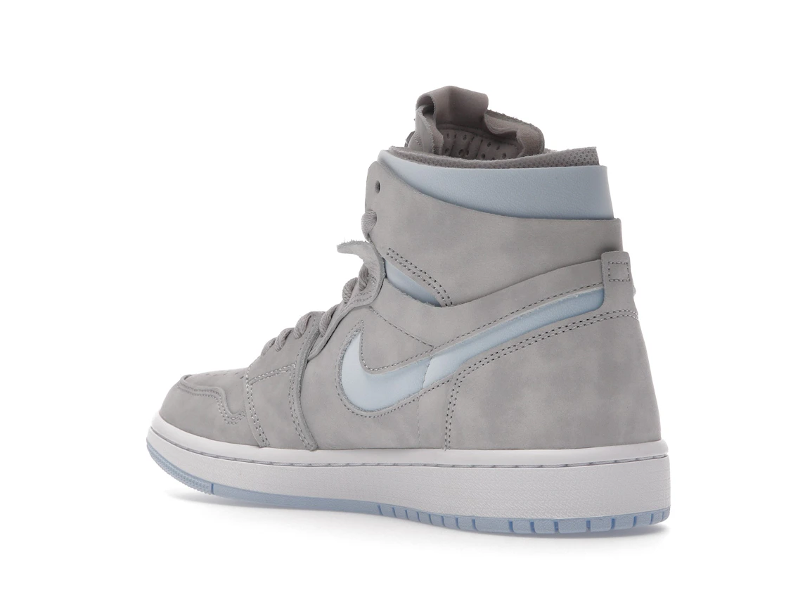 Vue 24 de Jordan 1 High Zoom Air CMFT Grey Fog 