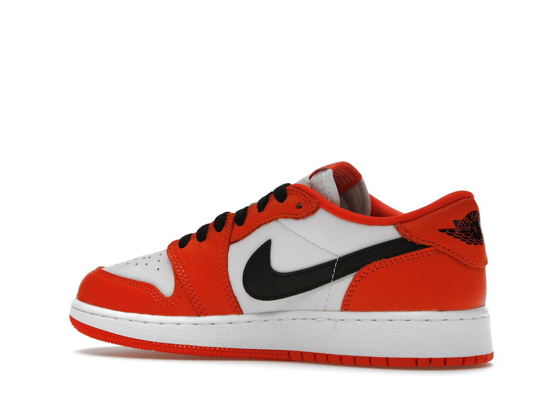 Vue 22 de Jordan 1 Low OG Starfish (GS)