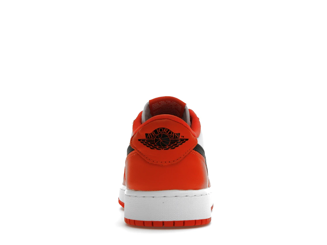 Vue 28 de Jordan 1 Low OG Starfish (GS)