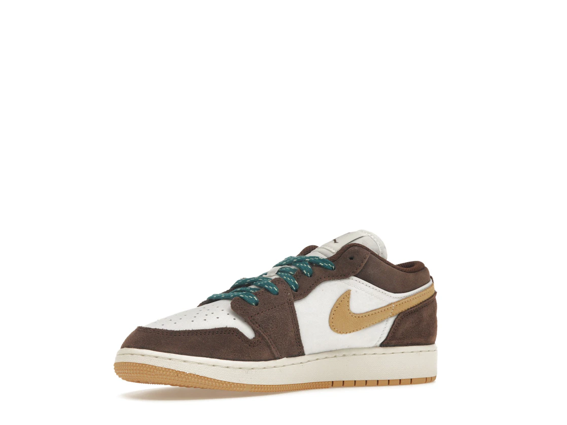 Vue 16 de Jordan 1 Low SE Cacao Wow (GS)