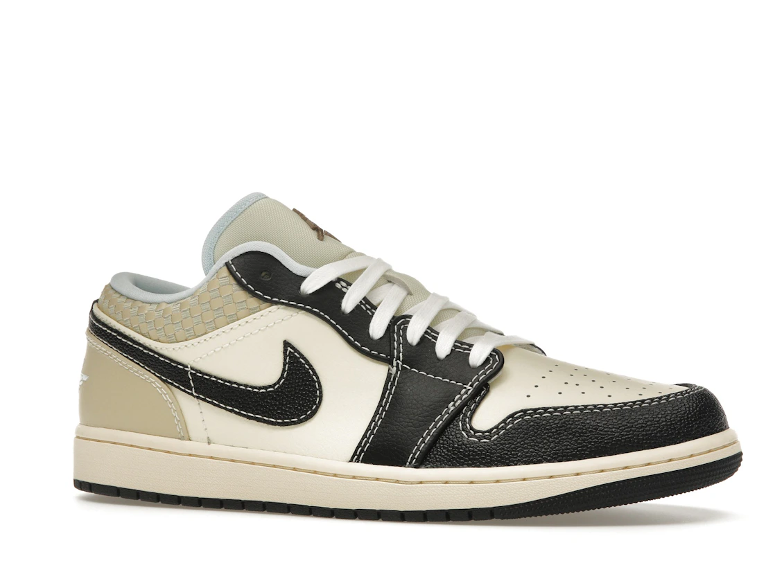 Vue 3 de Jordan 1 Low SE Coconut Milk Black Muslin
