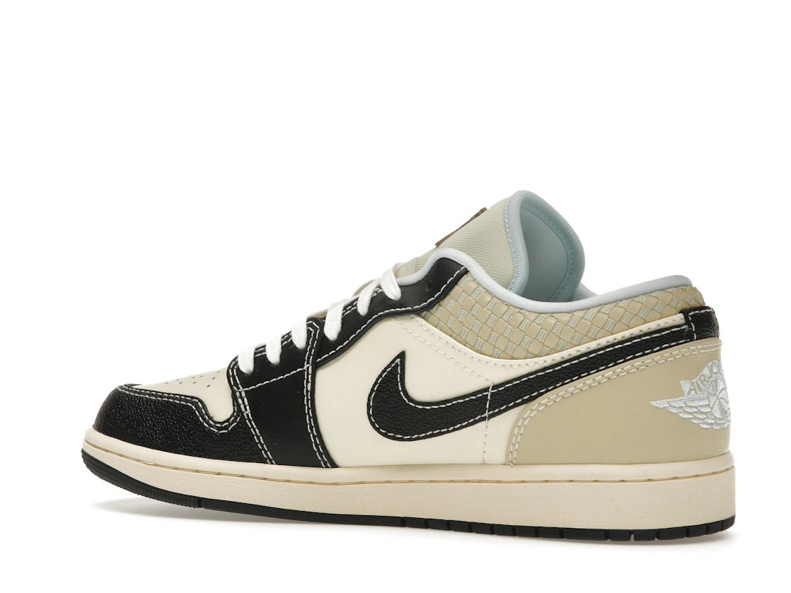 Vue 22 de Jordan 1 Low SE Coconut Milk Black Muslin