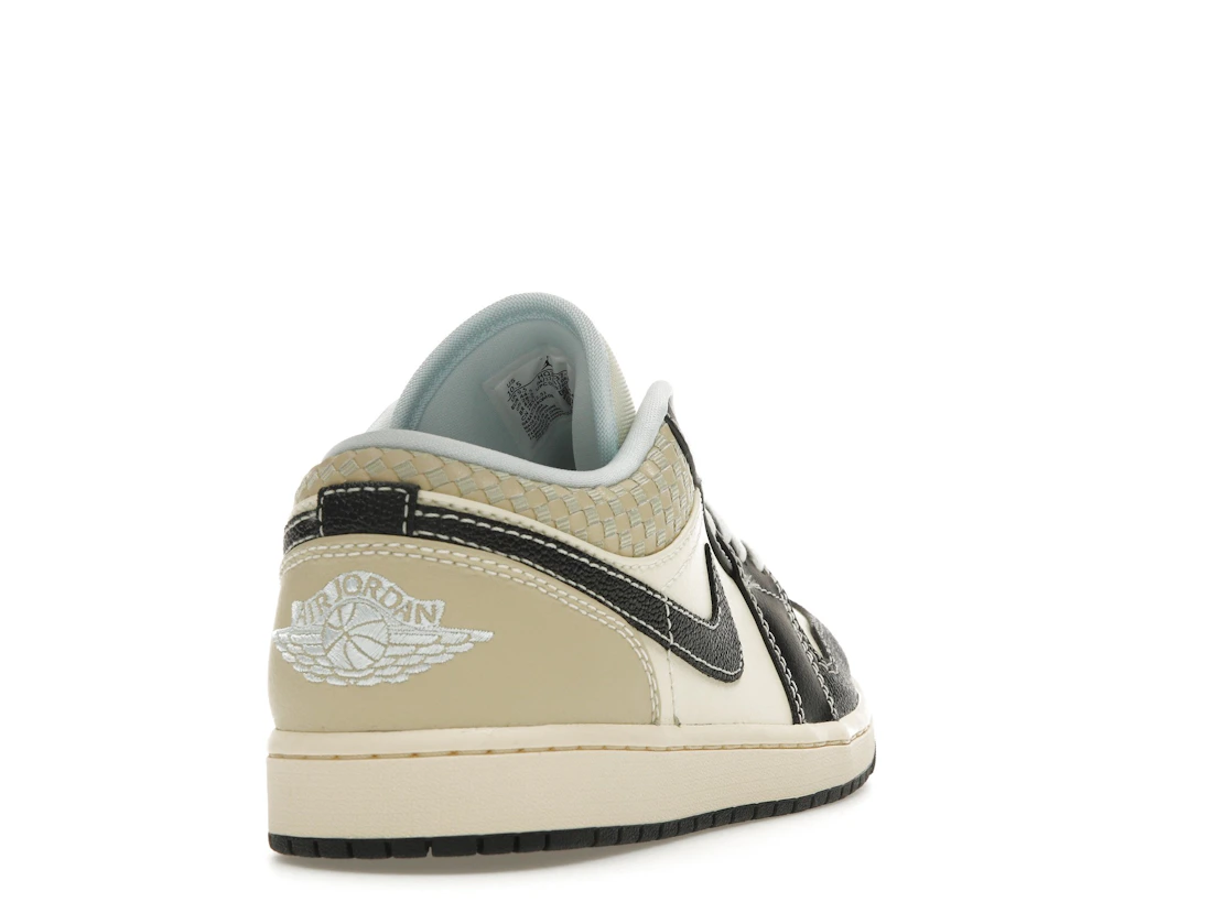 Vue 30 de Jordan 1 Low SE Coconut Milk Black Muslin