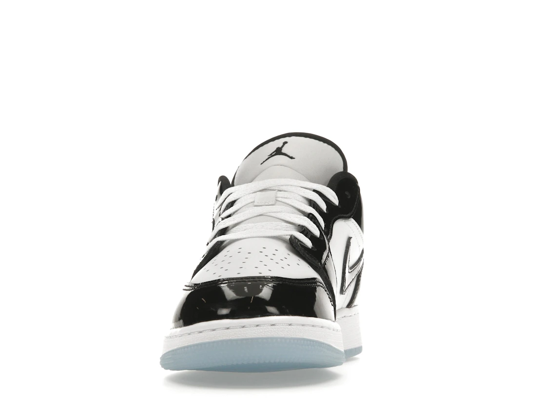 Vue 11 de Jordan 1 Low SE Concord (GS)
