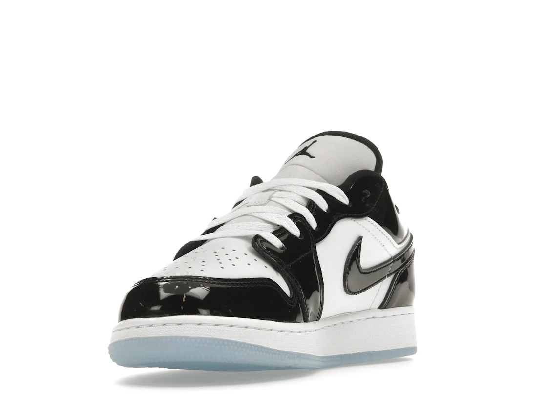 Vue 13 de Jordan 1 Low SE Concord (GS)