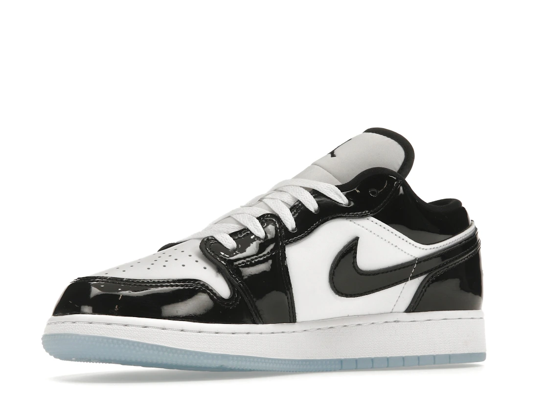 Vue 16 de Jordan 1 Low SE Concord (GS)