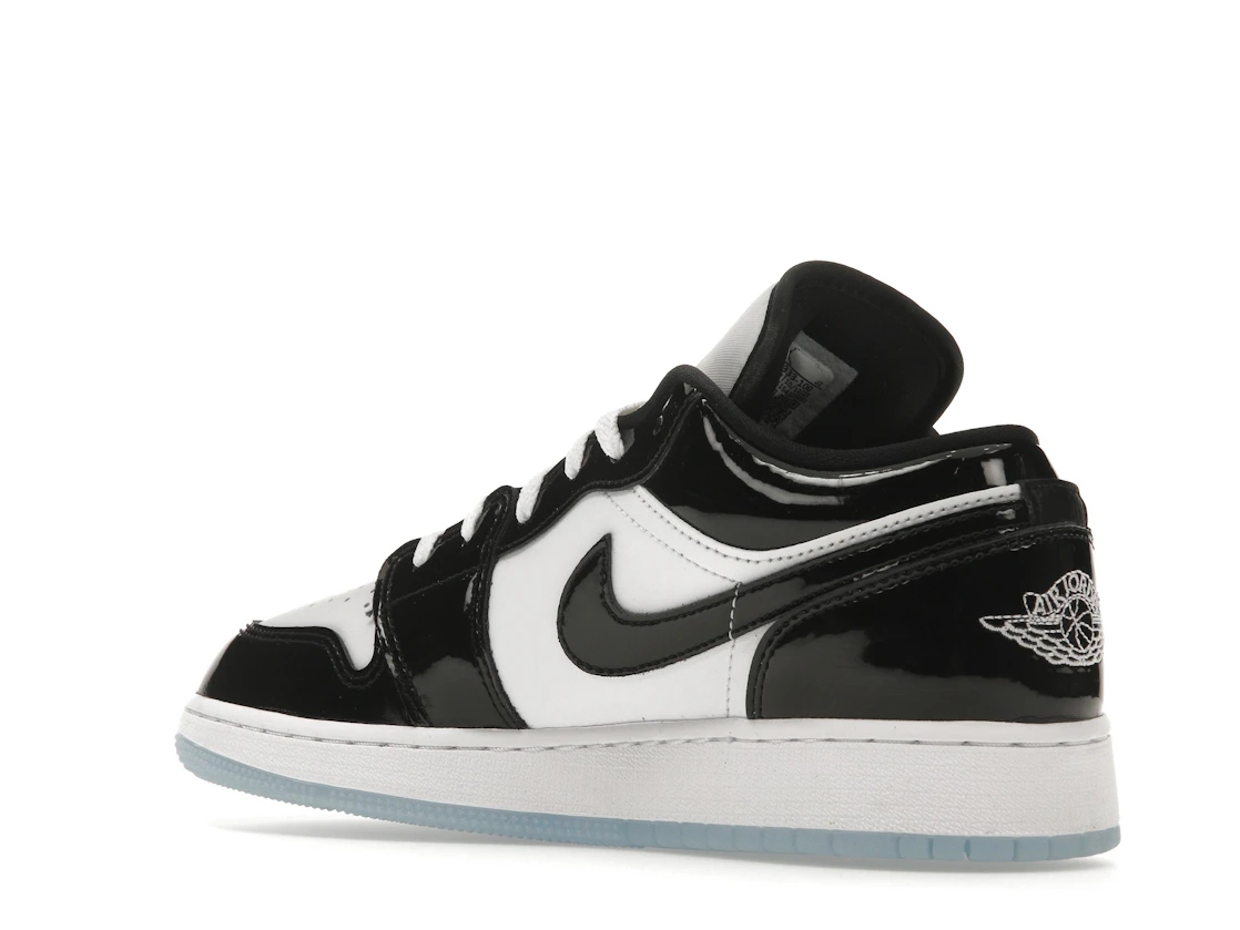 Vue 23 de Jordan 1 Low SE Concord (GS)
