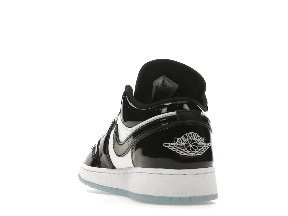 Vue 26 de Jordan 1 Low SE Concord (GS)