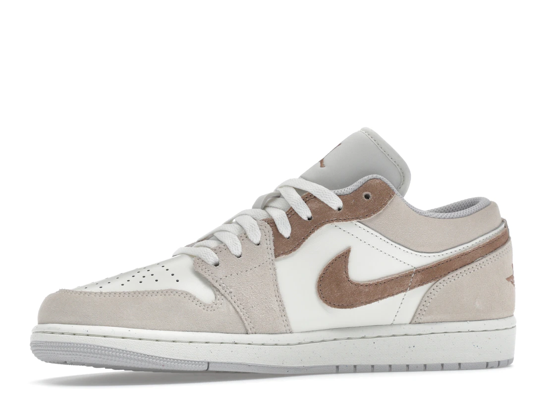 Vue 17 de Jordan 1 Low SE Legend Light Brown