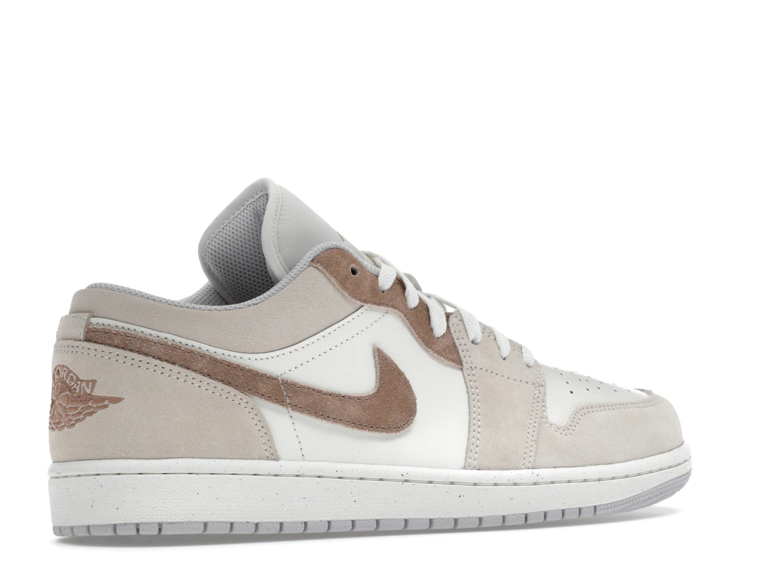 Vue 34 de Jordan 1 Low SE Legend Light Brown