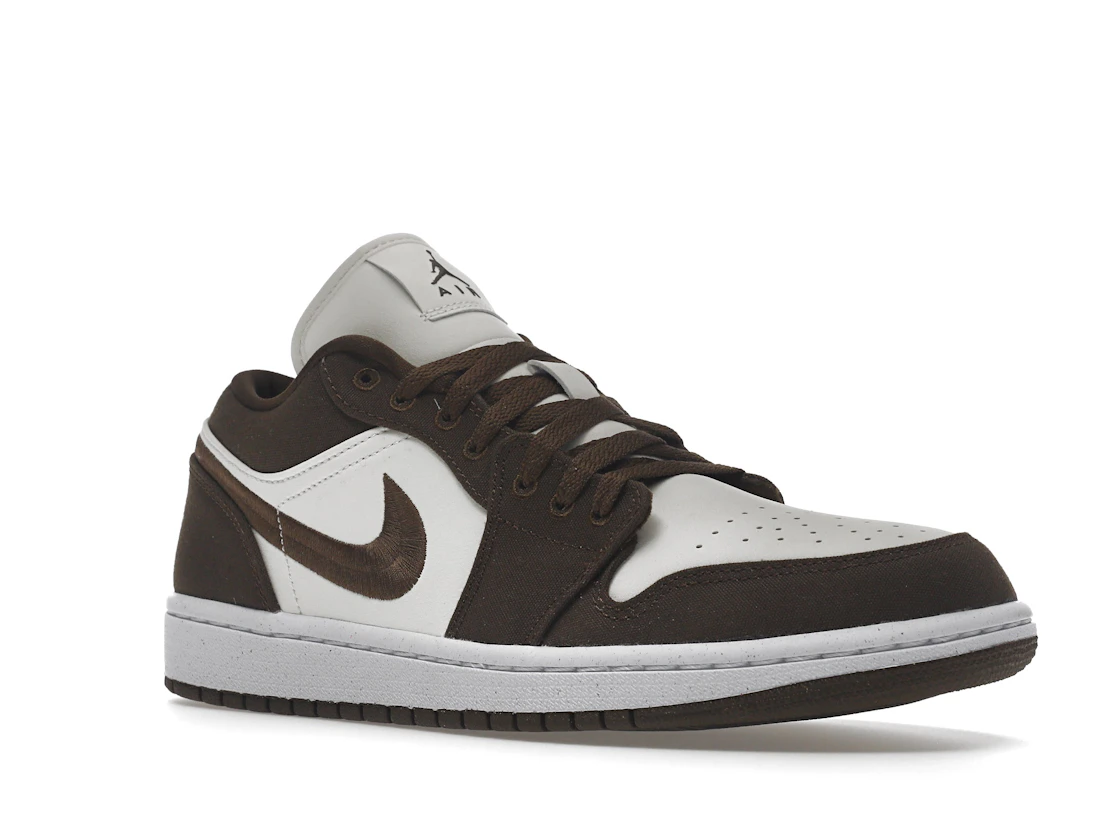 Vue 5 de Jordan 1 Low SE Light Olive 