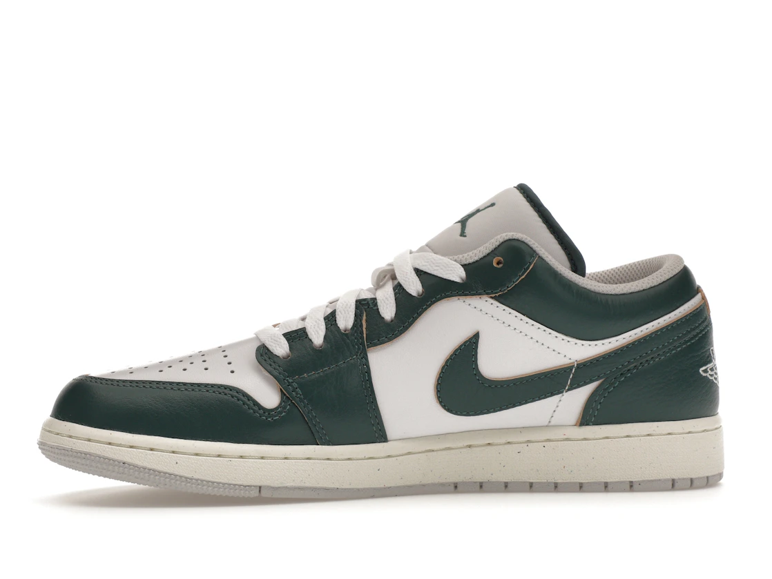 Vue 18 de Jordan 1 Low SE Oxidized Green