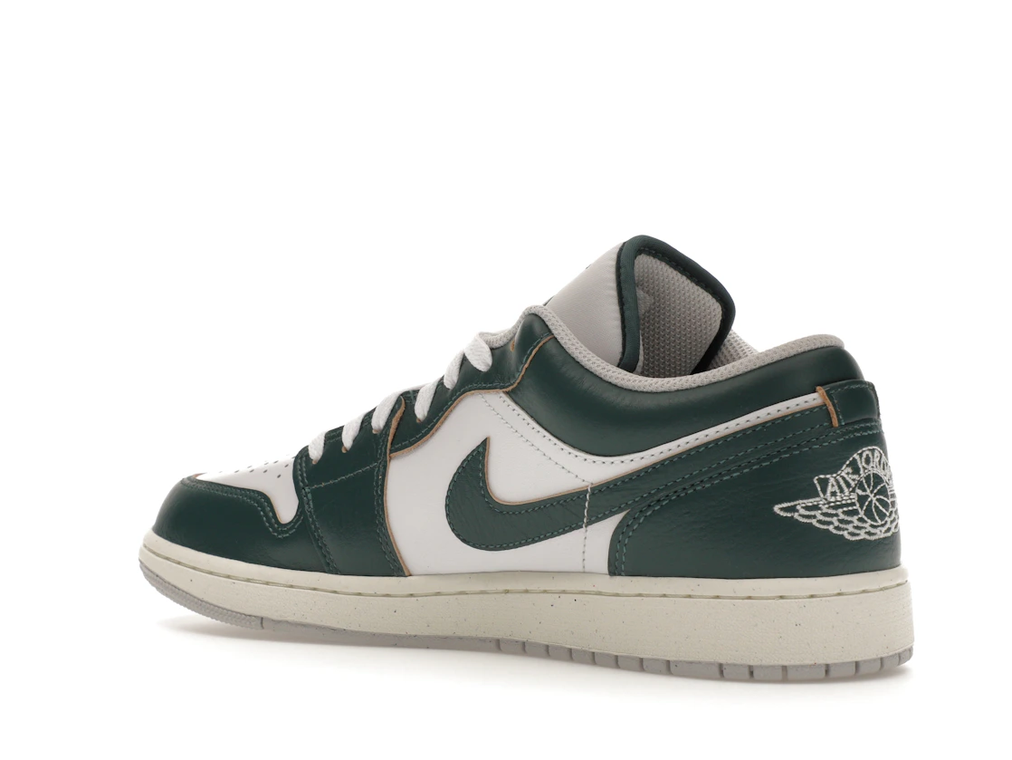 Vue 23 de Jordan 1 Low SE Oxidized Green
