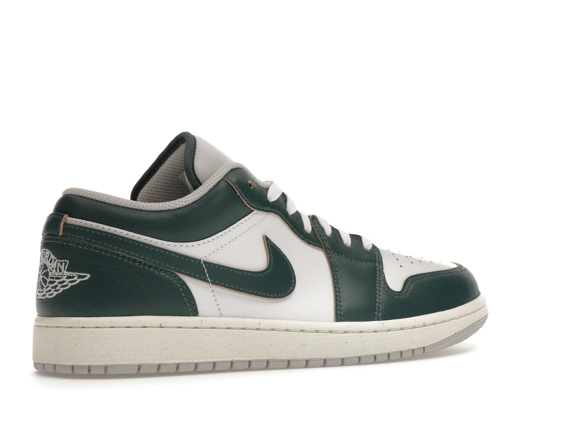 Vue 34 de Jordan 1 Low SE Oxidized Green