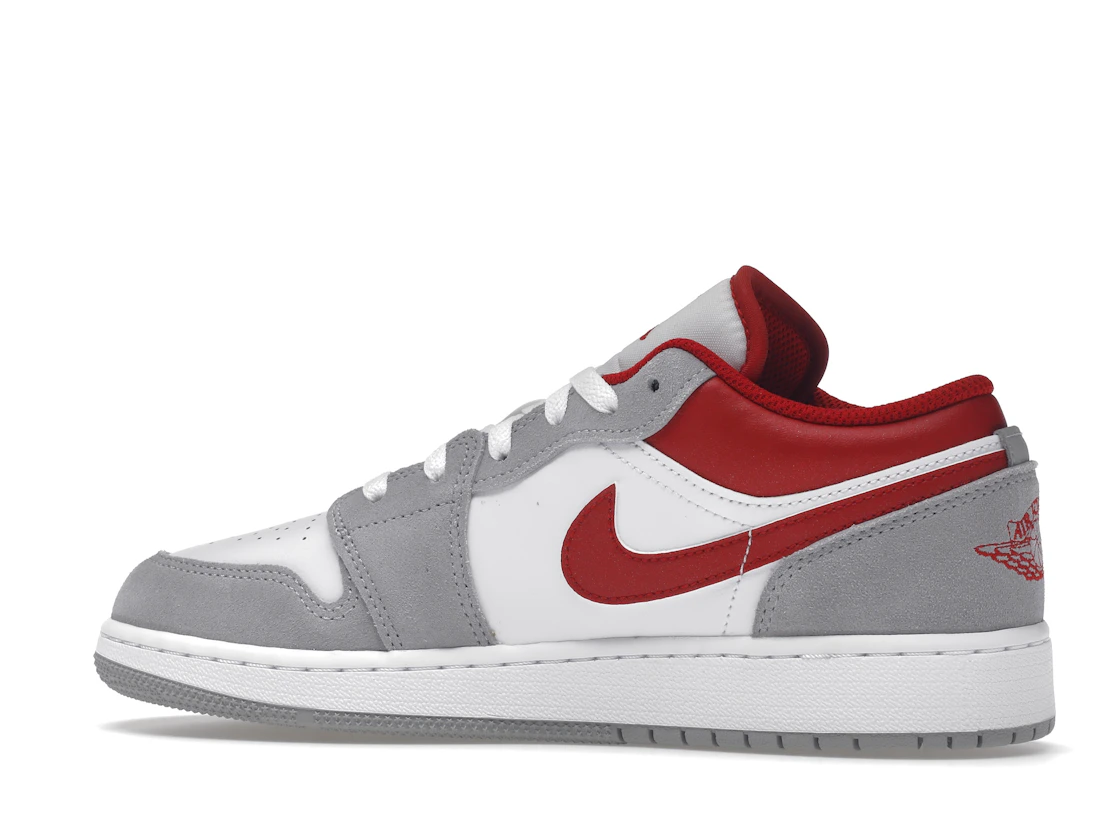 Vue 21 de Jordan 1 Low SE Smoke Grey Gym Red (GS)